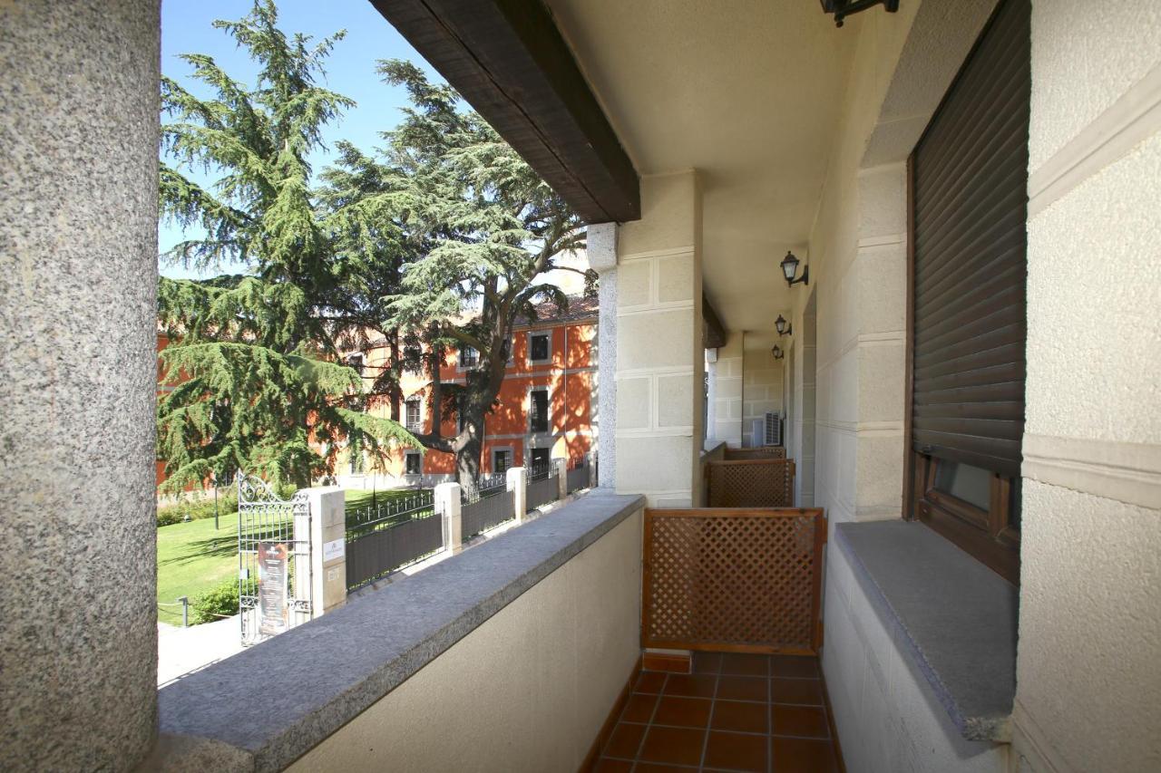 Hotel Arco San Vicente Ávila Extérieur photo