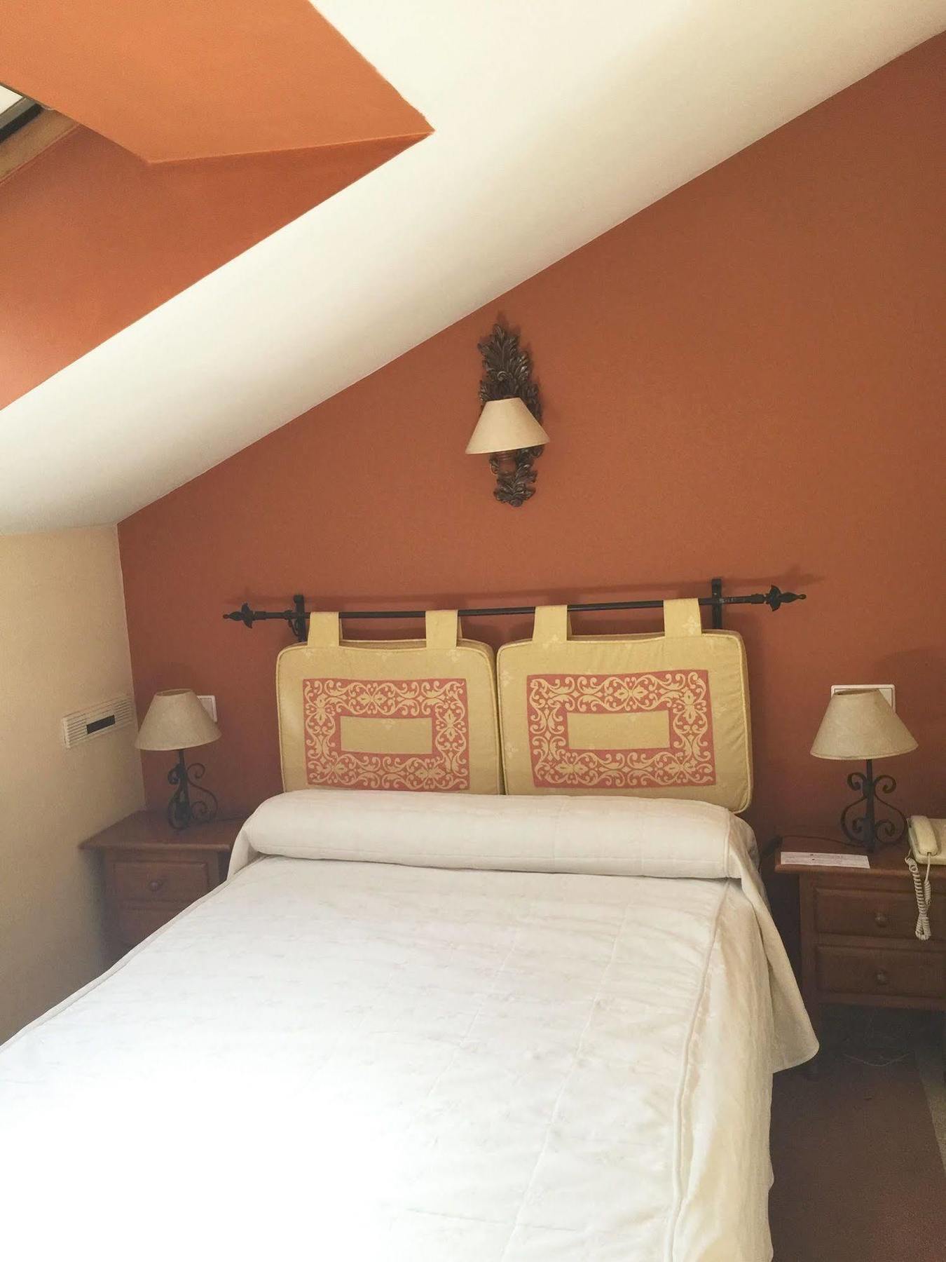Hotel Arco San Vicente Ávila Extérieur photo
